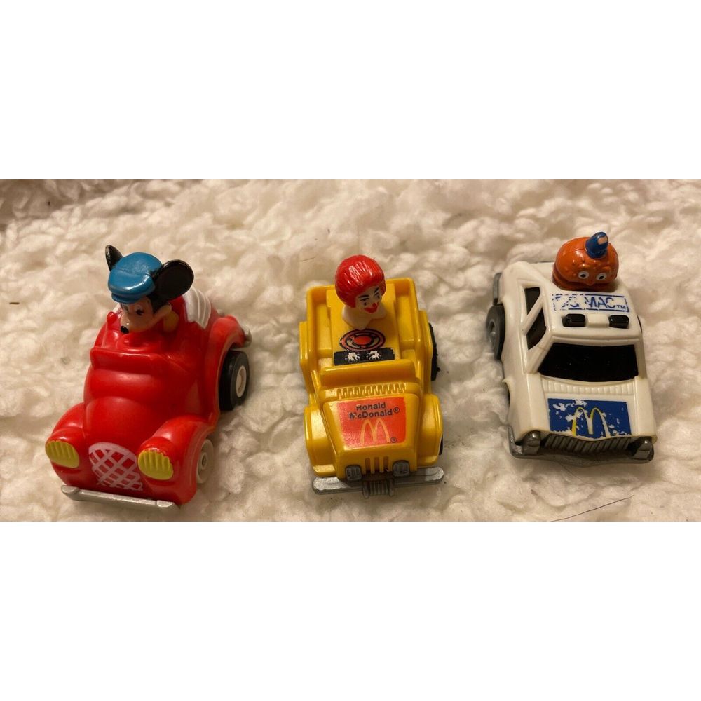 miscellaneous happy meal toys vintage‎ Lot Of 2 Cars